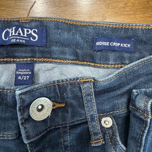 Chaps Mid Rise Crop Kick Jeans - Picture 3 of 8